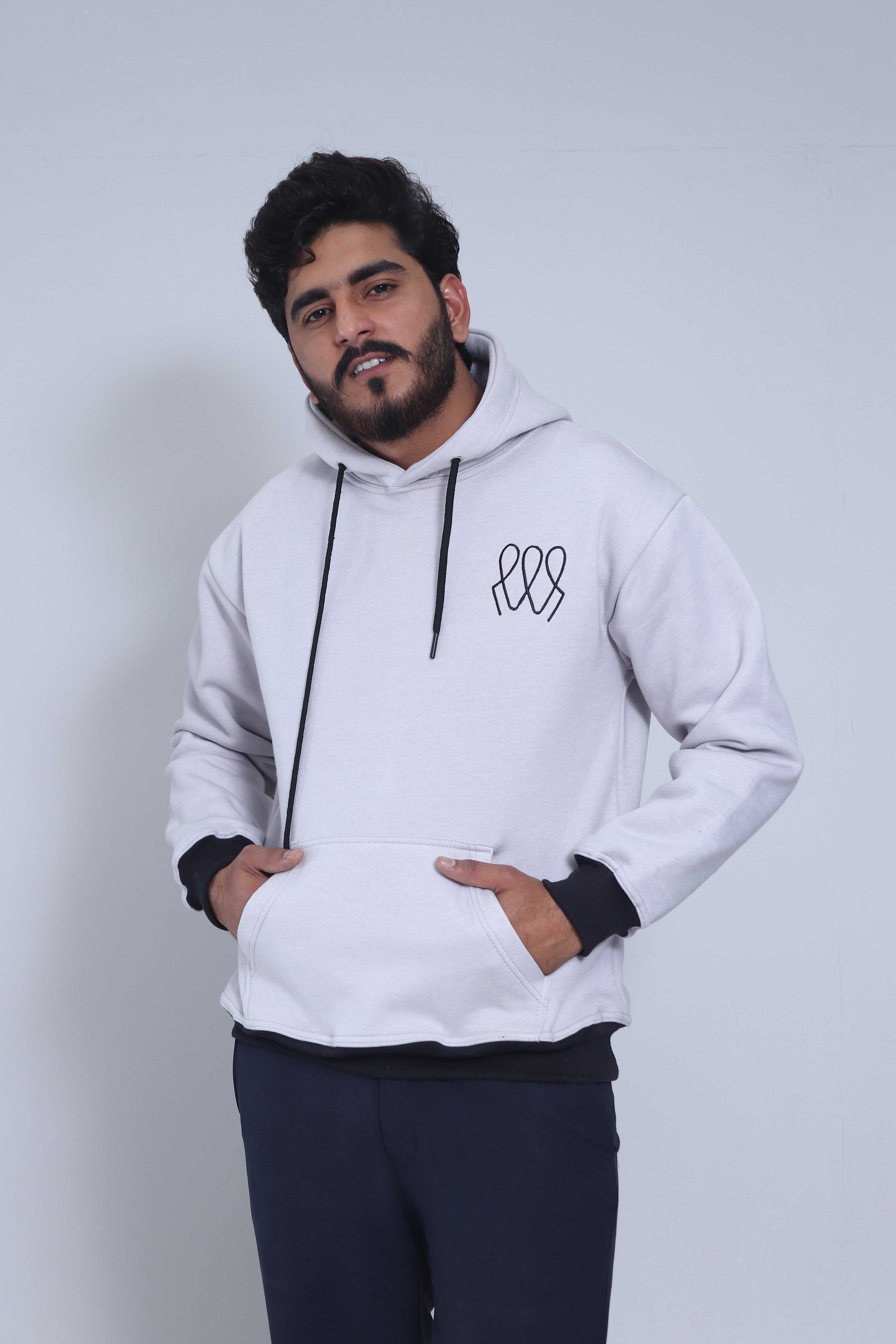 Pullover Hoodie – Light Grey Ashwear Classic Unisex