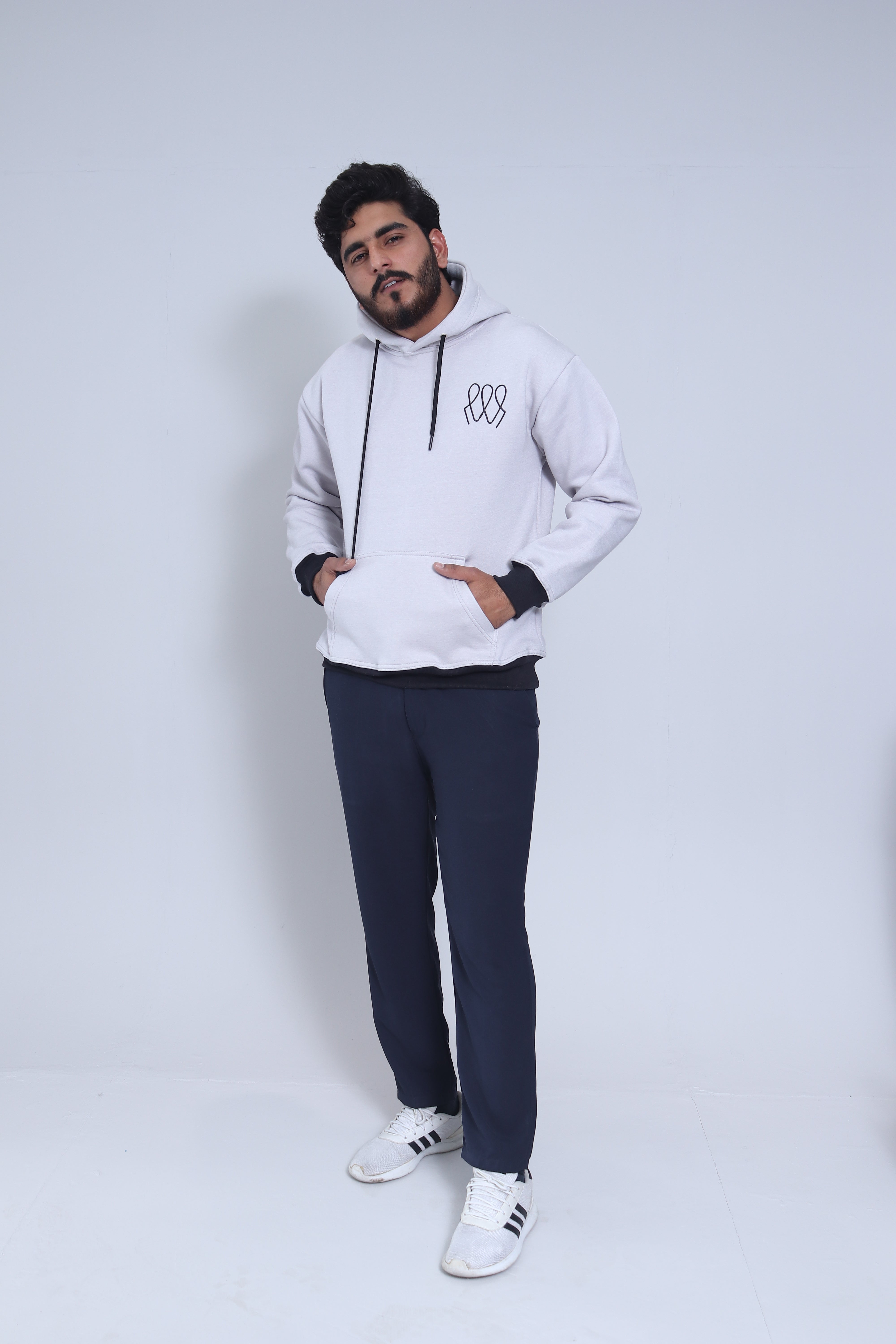 Pullover Hoodie – Light Grey Ashwear Classic Unisex