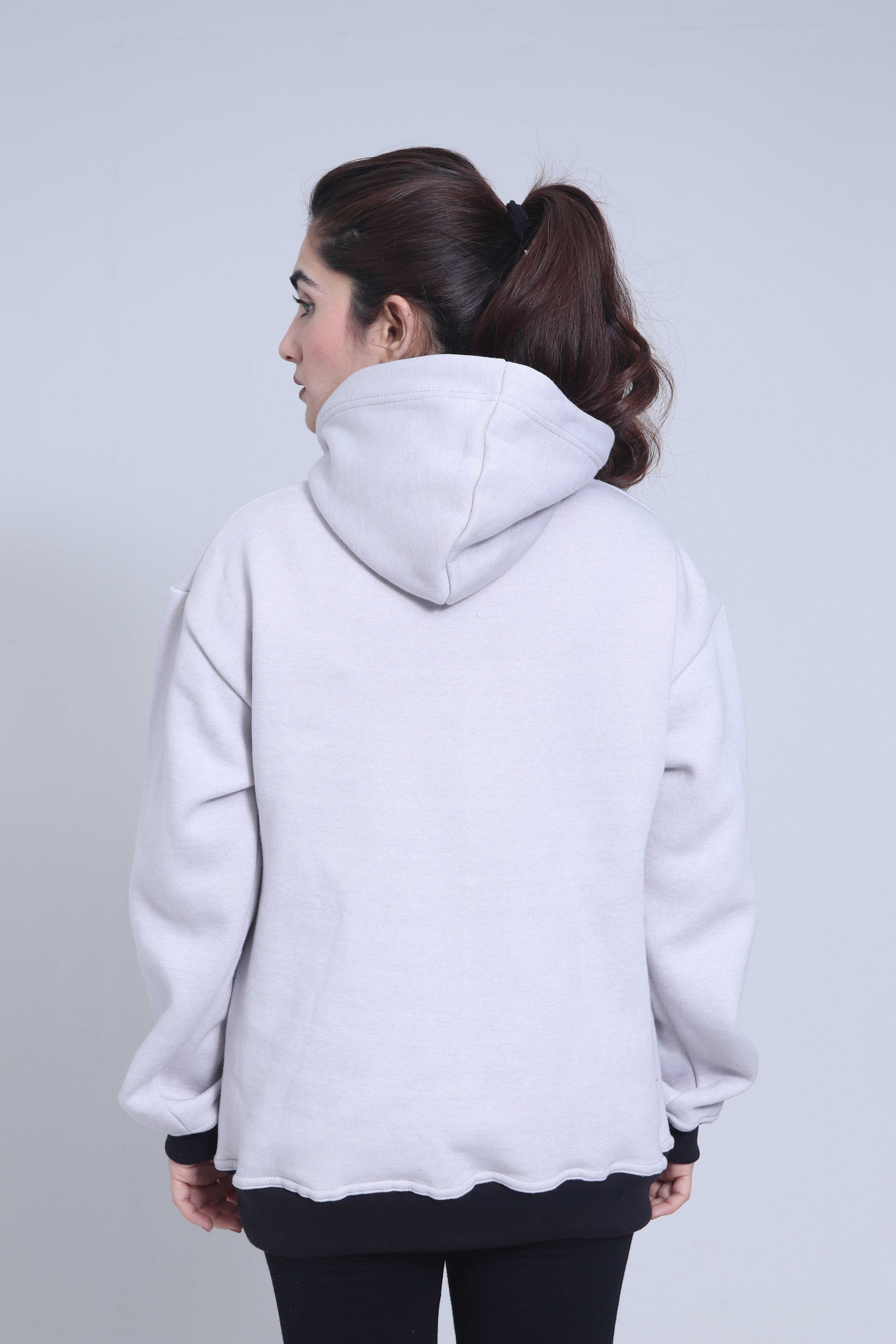Pullover Hoodie – Light Grey Ashwear Classic Unisex