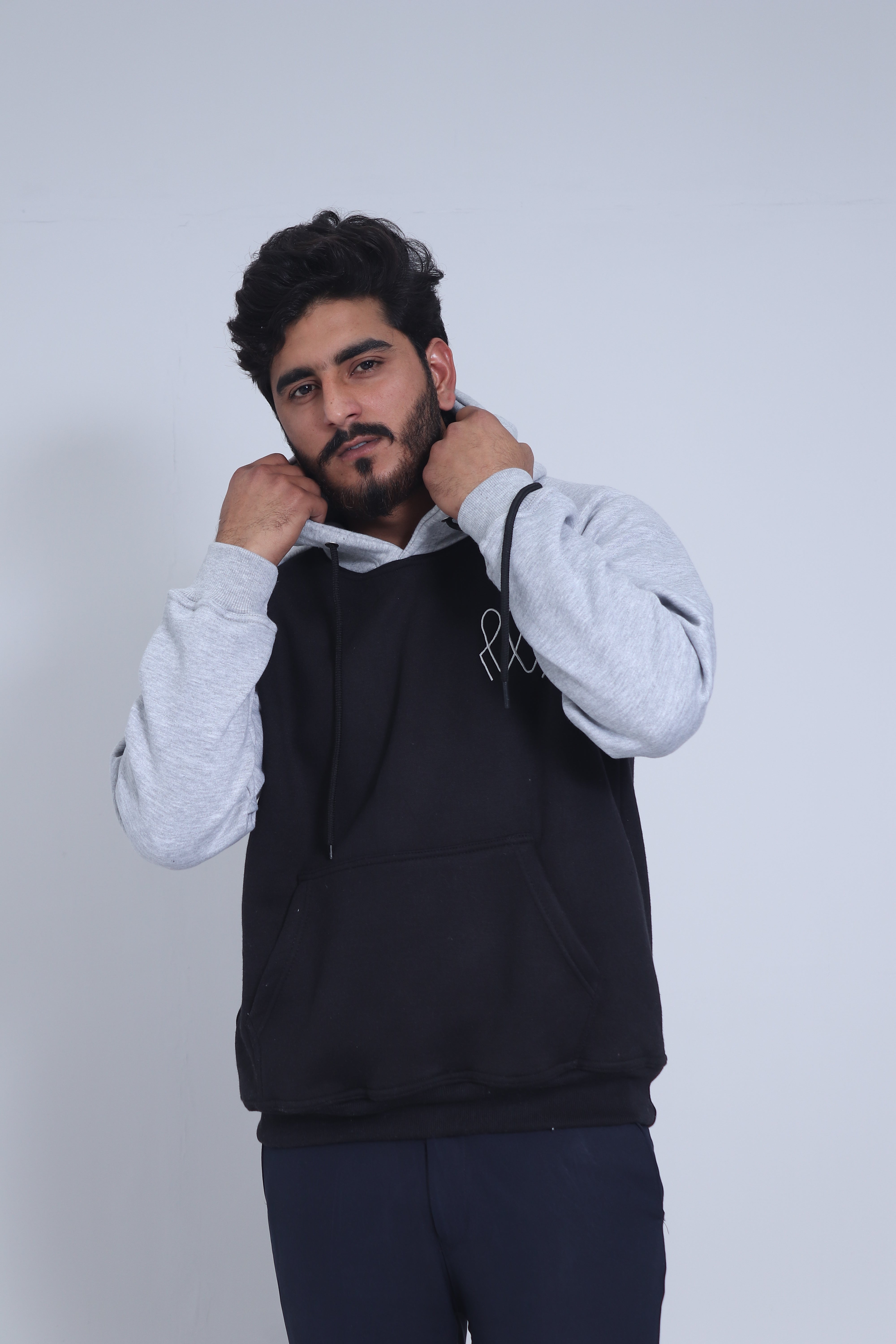Pullover Hoodie – Light Grey & Black Ashwear Classic Unisex